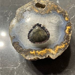 Mookite ring size 10